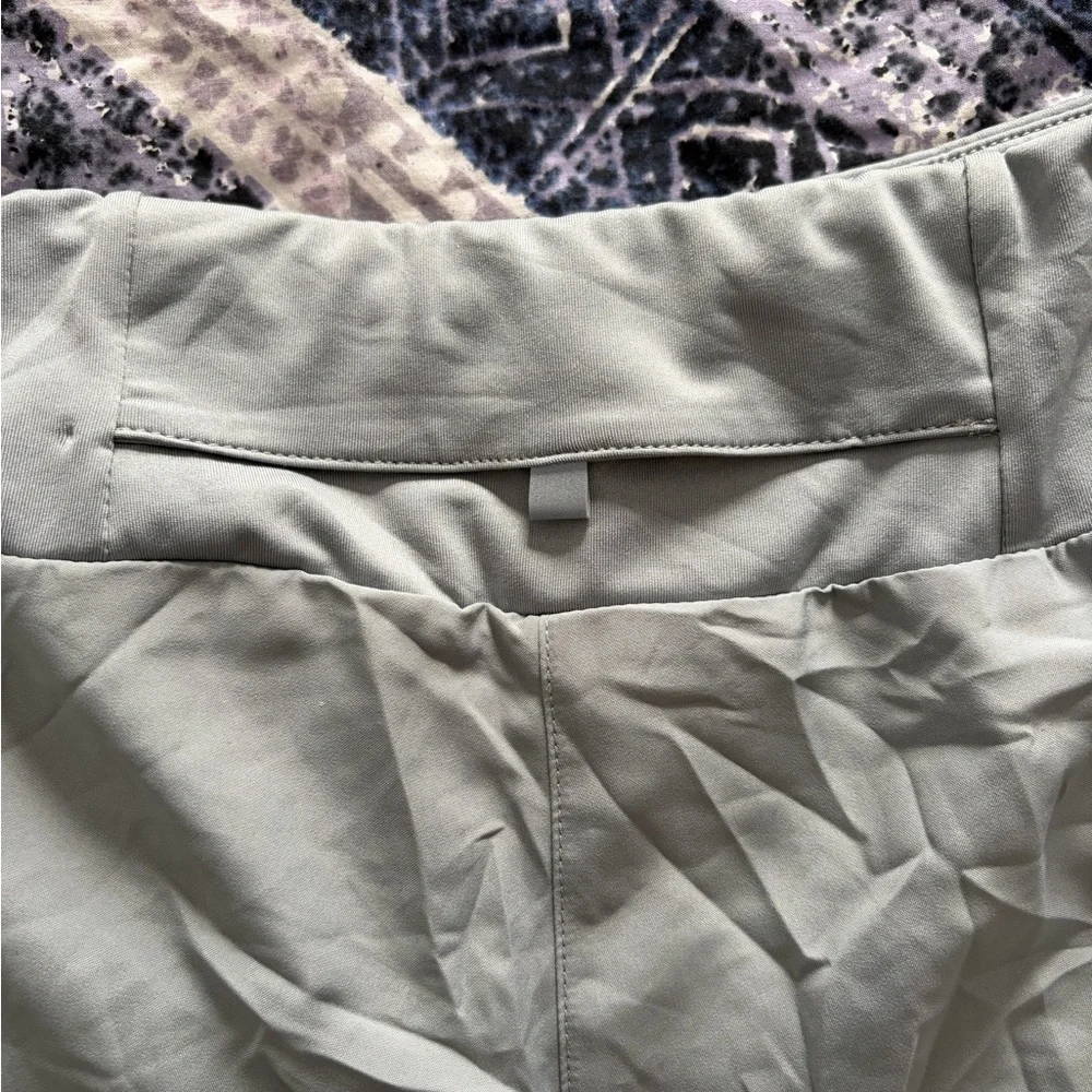 Nike Women's Light Gray Athletic Shorts